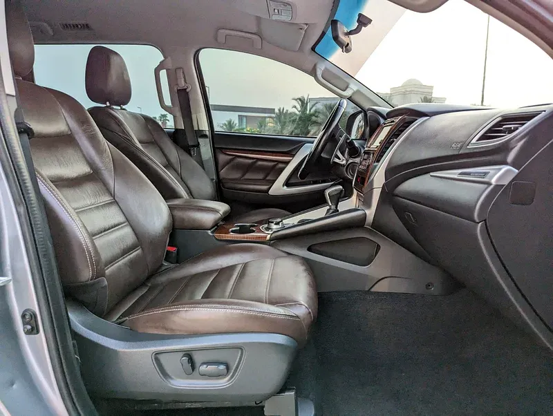 ميتسوبيشي مونتيرو 2019